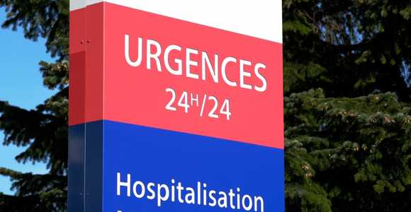 Entrée Urgences Hôpital